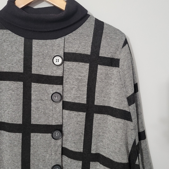 Doma Gray Windowpane Mockneck Poncho Cape - Picture 4 of 10